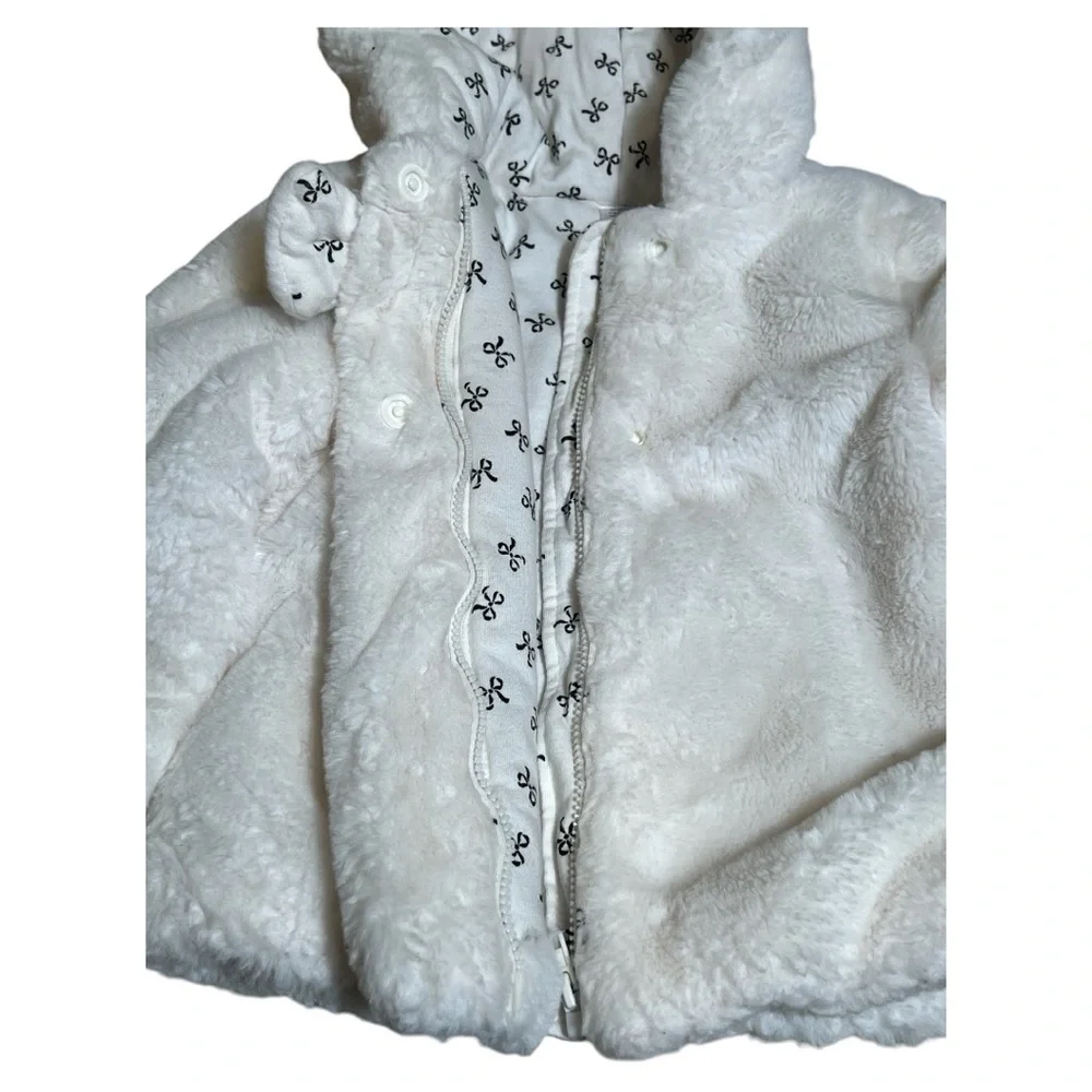 Girls “Little Me” Jacket White Faux Fur Hooded Coat‎ Bow Zip Closure, 24 Months